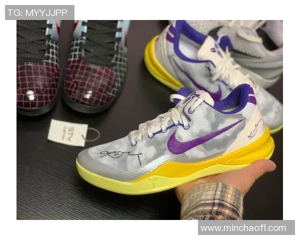 足球球星常穿的运动鞋款及其品牌解析，助你了解职业球员的选择标准